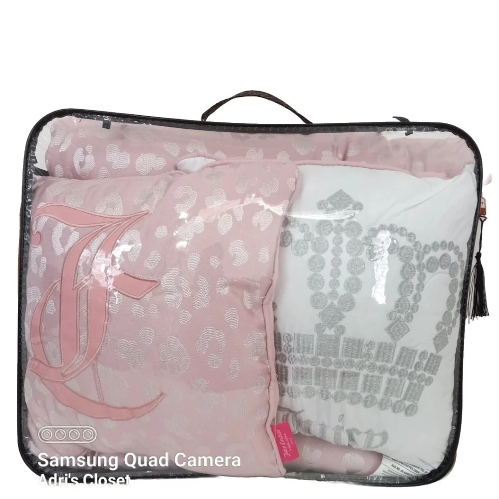 Juicy Couture Rose Collection King Pink Jacquard Animal Print 5Pc Bed Set NWT